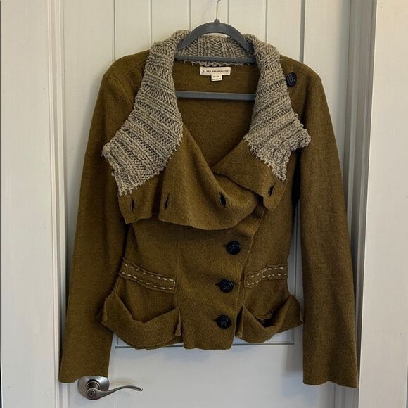 Gro Abrahamsson Asymmetrical Handmade Wool Olive Green Sweater Size 38 - Picture 1 of 10